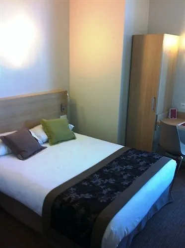 Ibis Styles Marseille Gare Saint-Charles Hotel