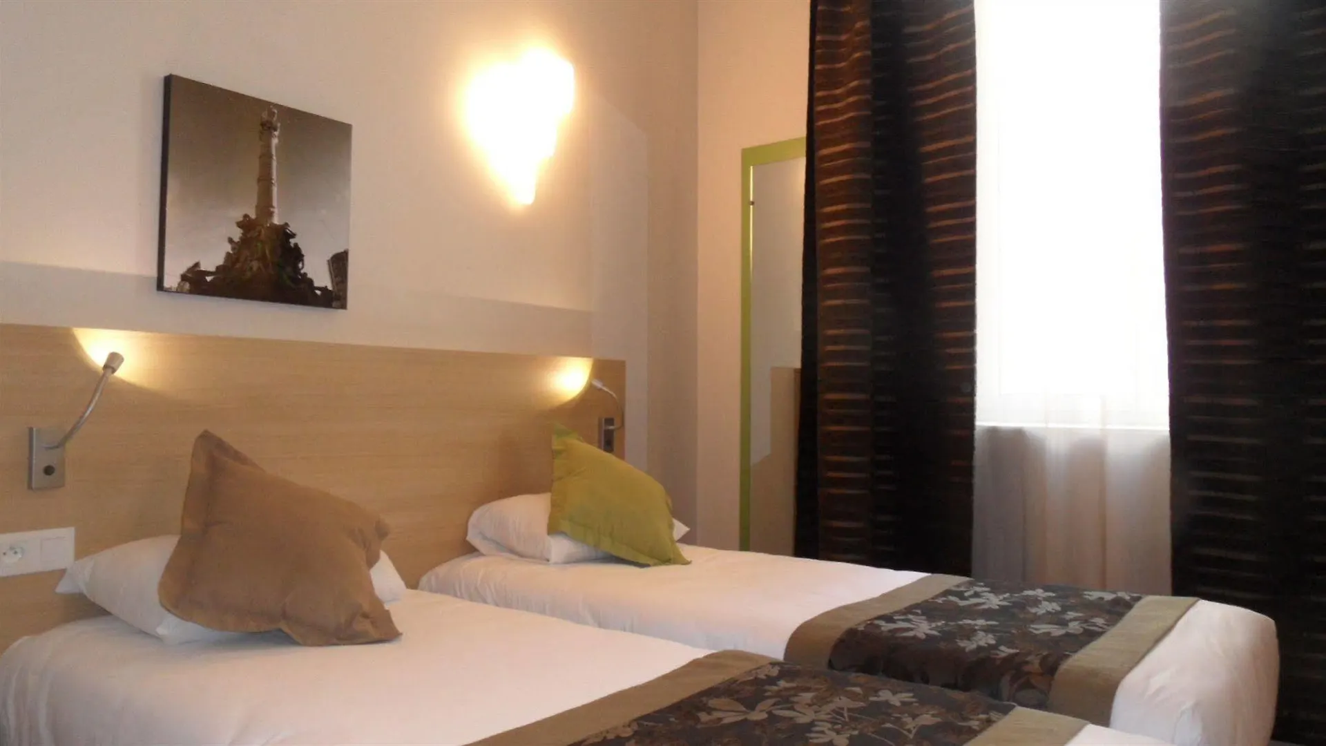 ***  Ibis Styles Marseille Gare Saint-Charles Hotel France